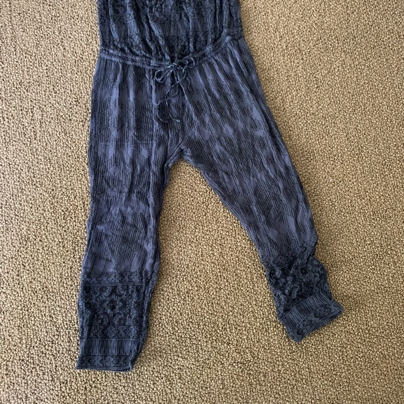 Straples romper - Picture 2 of 3